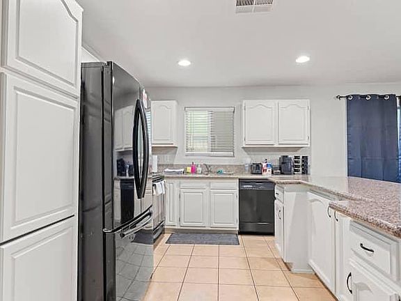5th image of 2616 E Southgate Ave APT 1