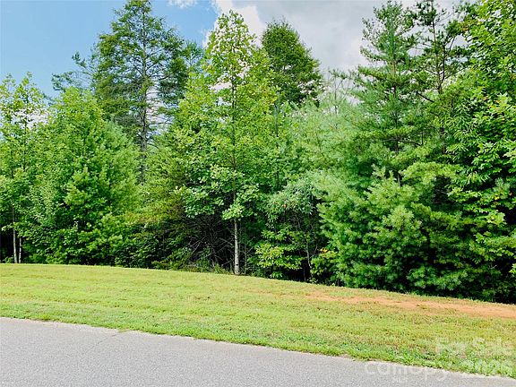3rd image of 149-5673 Rocky Falls Ln #149