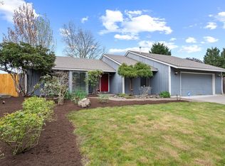 895 SW 166th Ave, Beaverton, OR