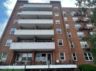 100-26 67th Rd #4D, Forest Hills, NY 11375