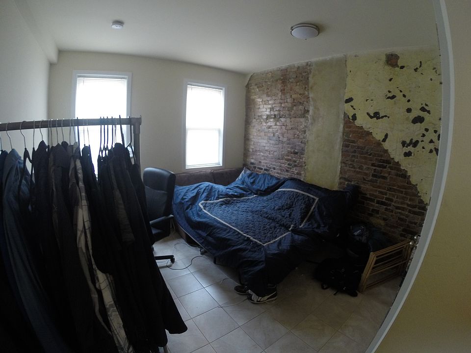 1st image of 258 E Girard Ave APT 1