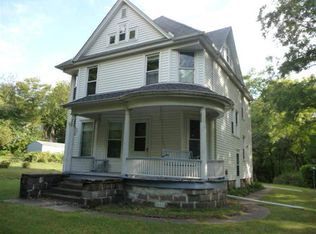1920 12th Ave, Moline, IL 61265