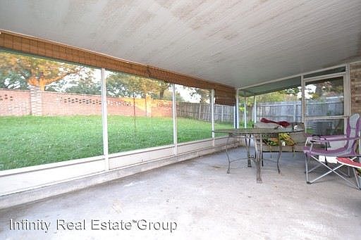 3rd image of 1051 Brielle Ave