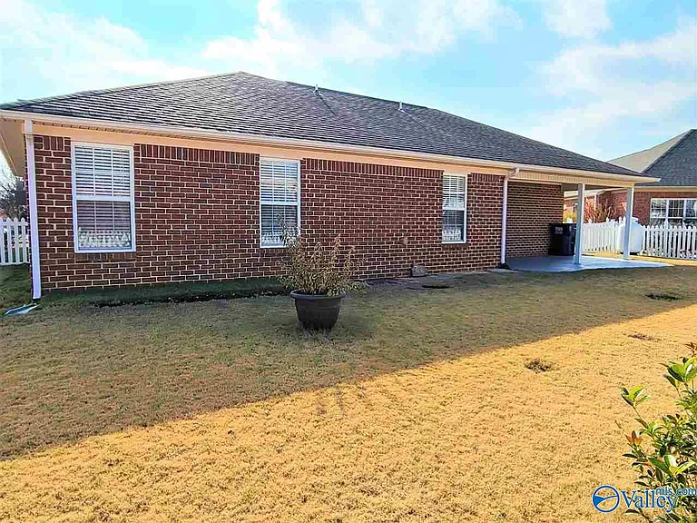 5308 Frankford Dr SE — Photo 19