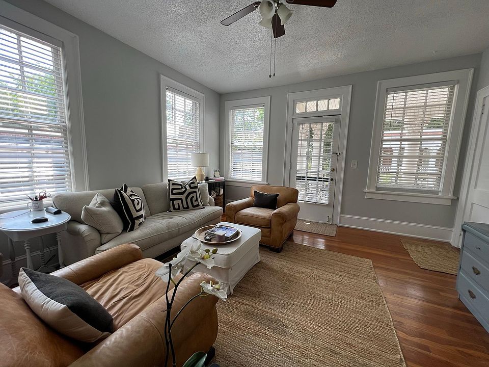 Large sunny living room!