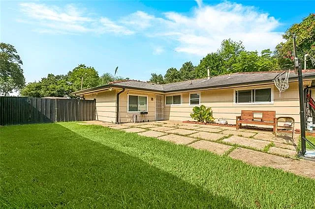 6311 Brunswick Ct — Photo 15
