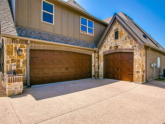 5th image of 1519 Hawthorne Ln