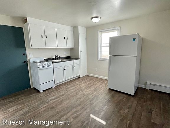 4th image of 1220 Lore Ln #10781080
