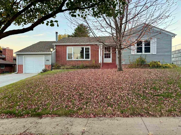 1407 Koenigstein Ave, Norfolk, NE 68701