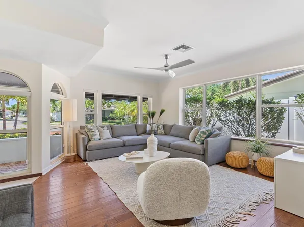 1920 NE 60th Street, Fort Lauderdale, FL 33308