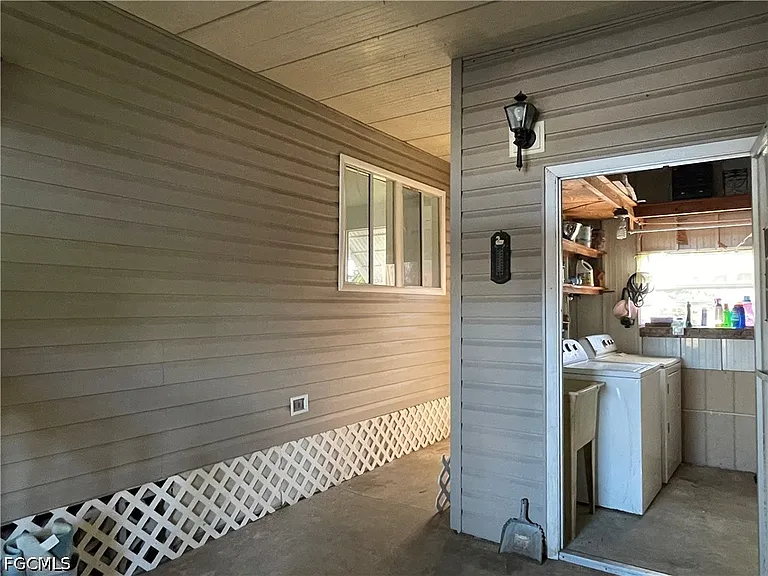 5506 Virginia Dare Ln — Photo 28