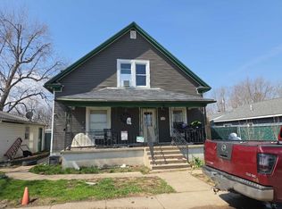 12 Snyder Ave, Westville, IL 61883