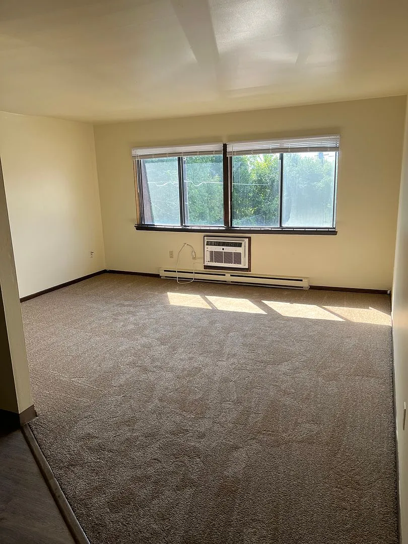 5021 Byrd Ave. — Photo 2
