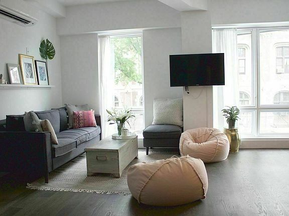4th image of 861 Atlantic Ave #2D