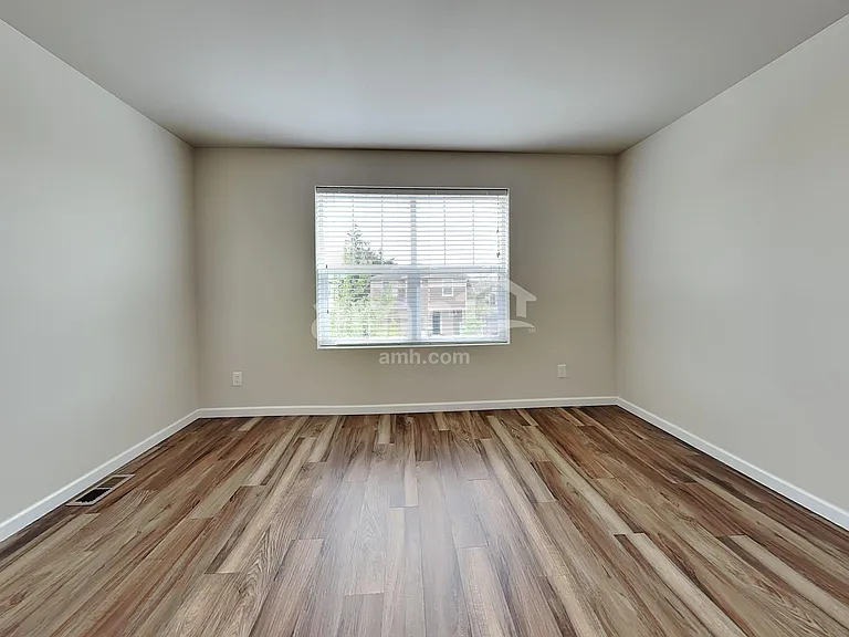 2665 Link Ave — Photo 9