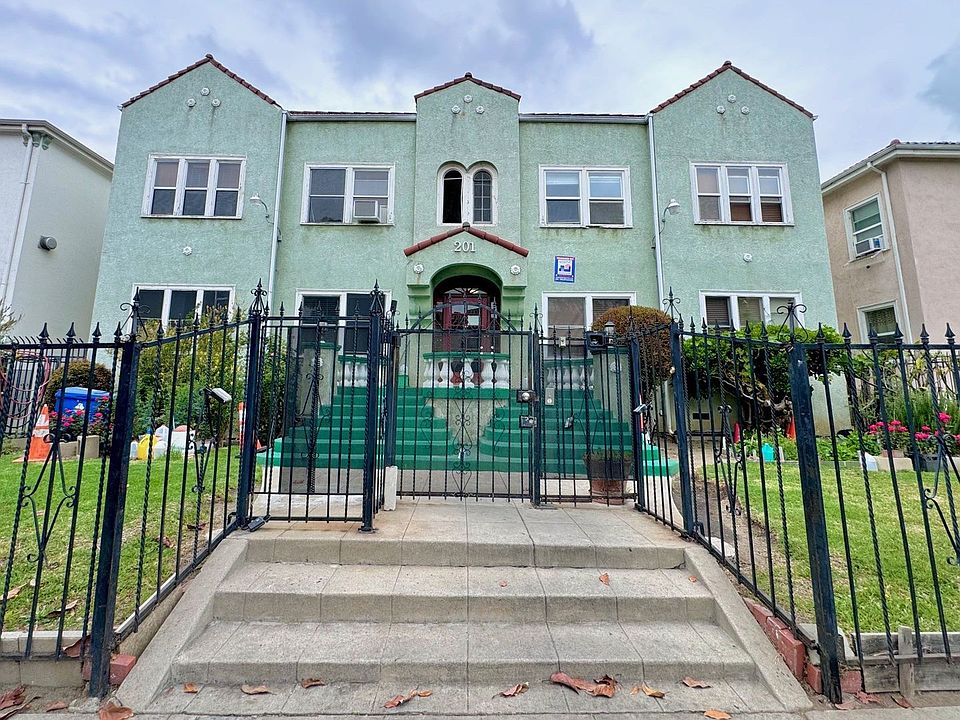 1st image of 201 S Berendo St APT 205
