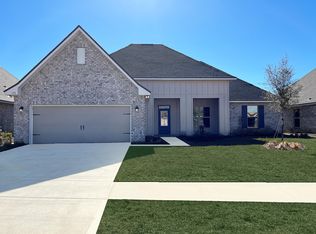 172 Blaze Blvd, Freeport, FL 32439