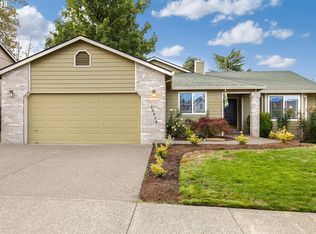 10924 SE Henderson St, Portland, OR 97266