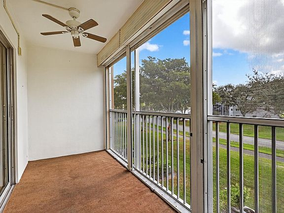 4th image of 12750 SW 4th Court #307j