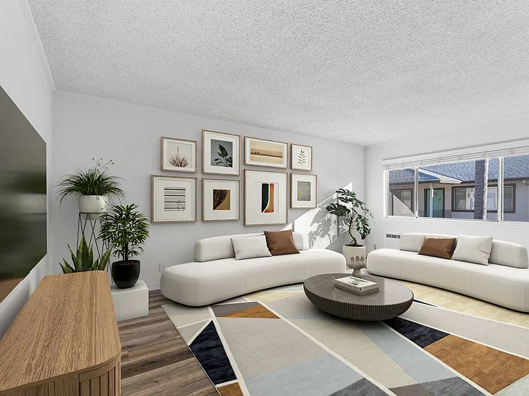 200 Hollis Ave — Photo 5