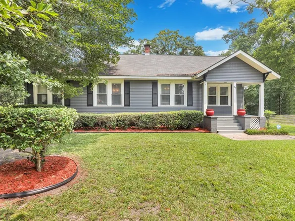 36 Rommel Ave, Garden City, GA 31408