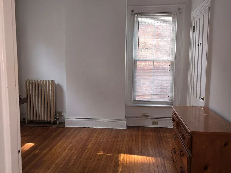 706 Madison Ave — Photo 8