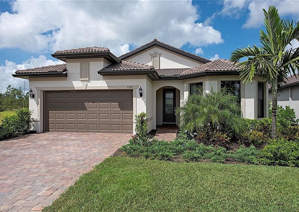 1st image of 7744 Winding Cypress Dr