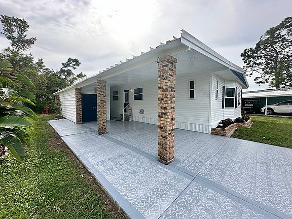 3rd image of 19256 Cedar Crest Ct #7H