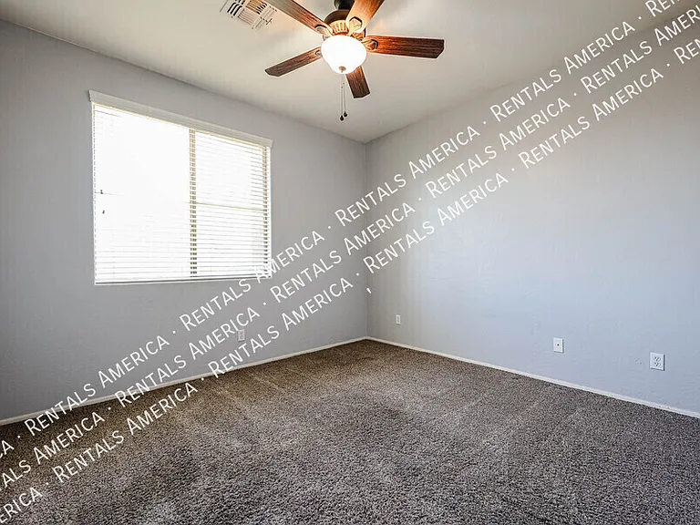 16869 S 30th Ave — Photo 27