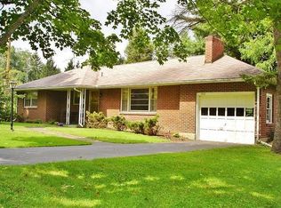 4012 Lauderdale Dr, Vestal, NY 13850