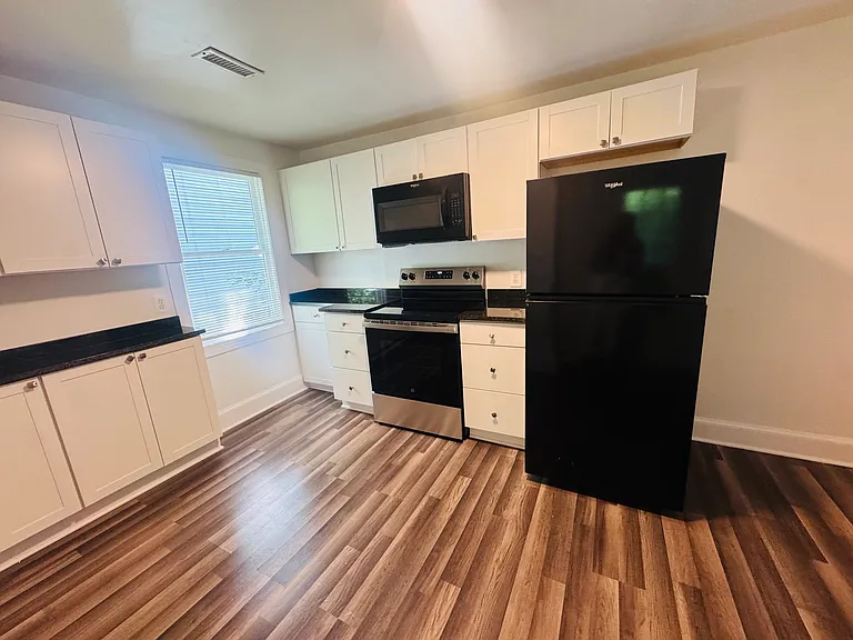 95 Alexandria Pike #4 — Photo 14