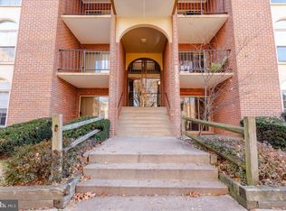 8302 Tobin Rd APT 22, Annandale, VA 22003