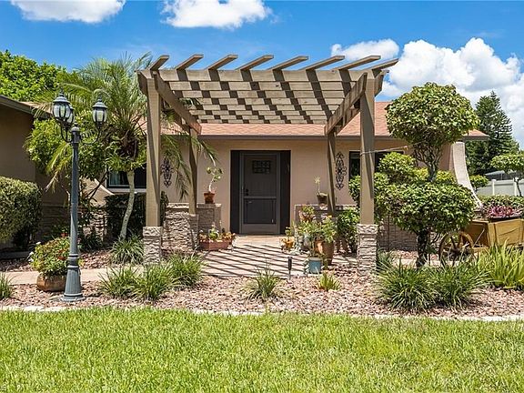 2nd image of 18133 Sandy Pines Cir
