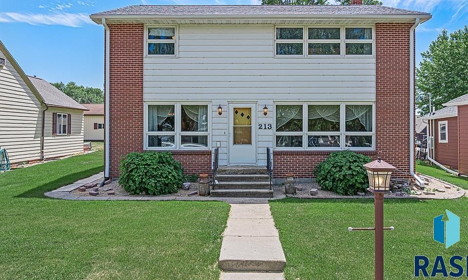 1st image of 213 2nd St E
