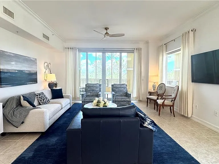 2738 Tiburon Blvd E #B405 — Photo 7