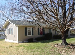 802 Murray Ave, Crane, MO 65633
