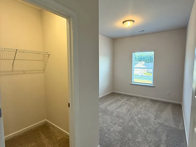 11053 Valmont Way — Photo 37