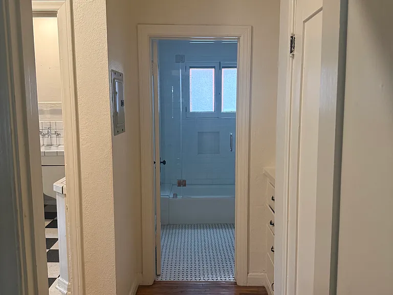 213 W Buffalo Ave #219 — Photo 16