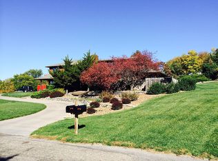 1511 Country Club Dr, Concordia, KS 66901