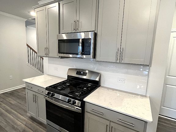 5th image of 147 Aster Bloom Ln
