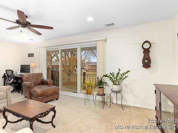 5th image of 5230 Southbrook Ct Unit 79