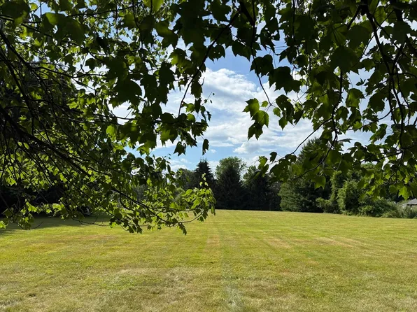 0 East St, Northfield, MA 01360