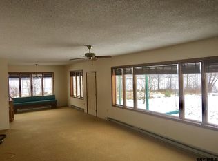 10 Wawbeek Ave, Tupper Lake, NY 12986