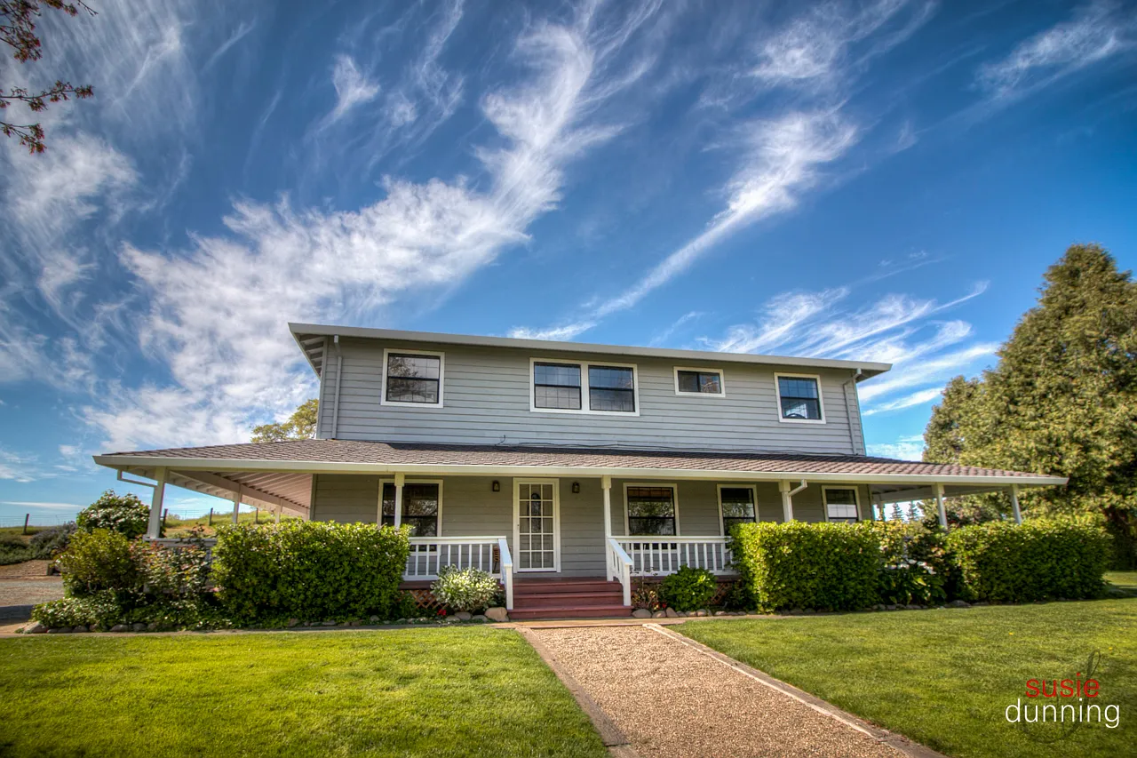 20389 E Liberty Rd photo 1