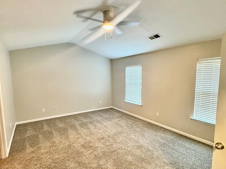 12 Red Winds Ct — Photo 10
