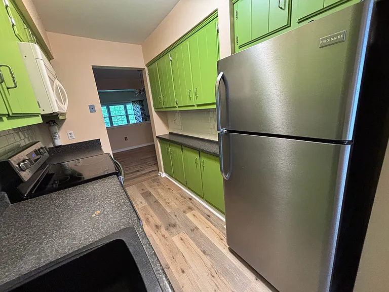 3 E Ridge Mews — Photo 6