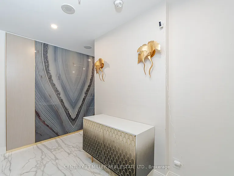 180 University Ave #2705 — Photo 6