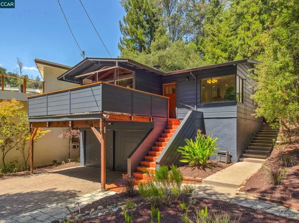 6653 Banning Dr, Oakland, CA 94611