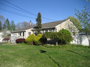 24 Dollard Dr, North Babylon, NY 11703