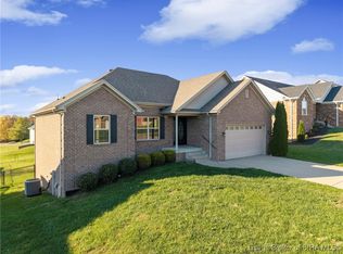 3006 Zachary Trl, Georgetown, IN 47122